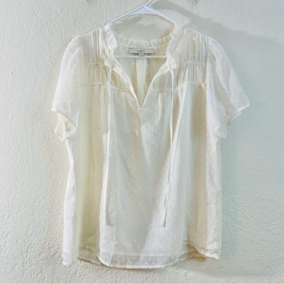 Loft Ruffle Neckline Short Sleeve Blouse Women Size Small White - Picture 1 of 9